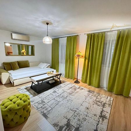 Jsn House - Private Parking & Premium Services Букурещ Екстериор снимка